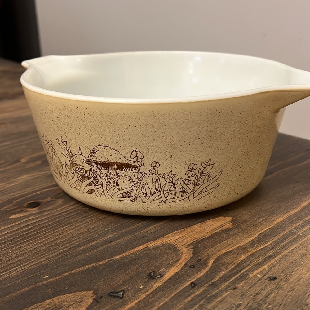 Vintage Pyrex Forest Fancies - Picture 4 of 7